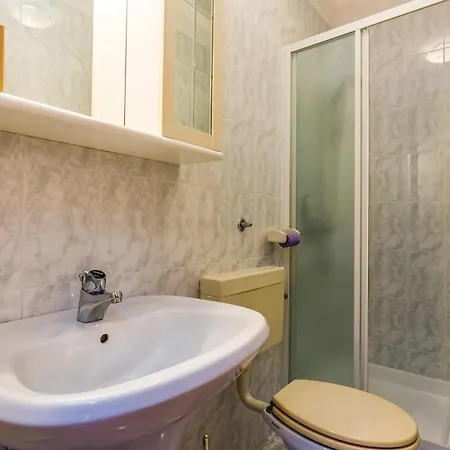 Apartment Gorgeous In With Wifi